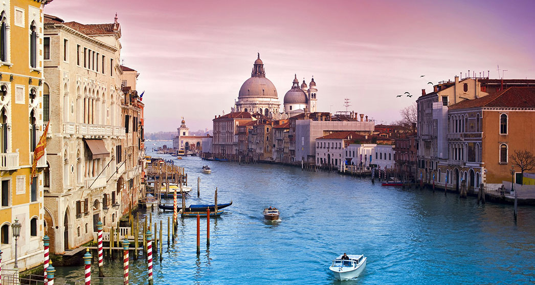 veduta del canal grande nella città di venezia