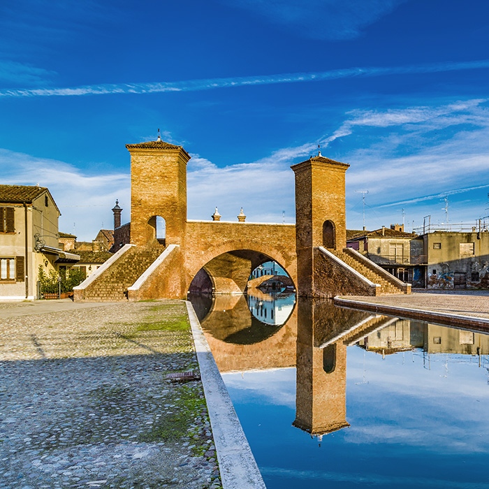 visuale del centro storico di Comacchio